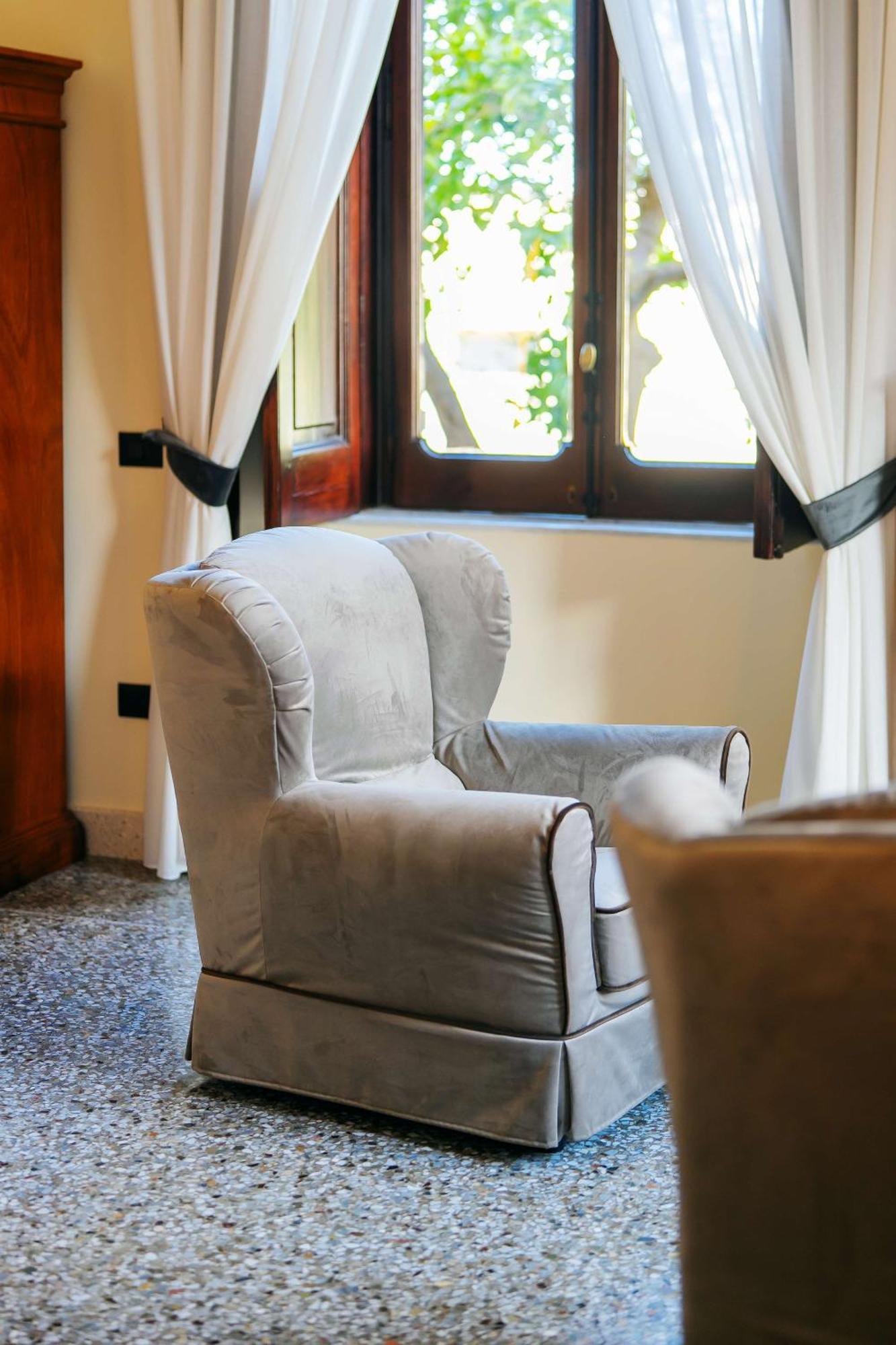 Villa Agostino Luxury B&B Vico Equense Rum bild